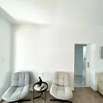 Premium 2025 Housing With Bbq Holiday home